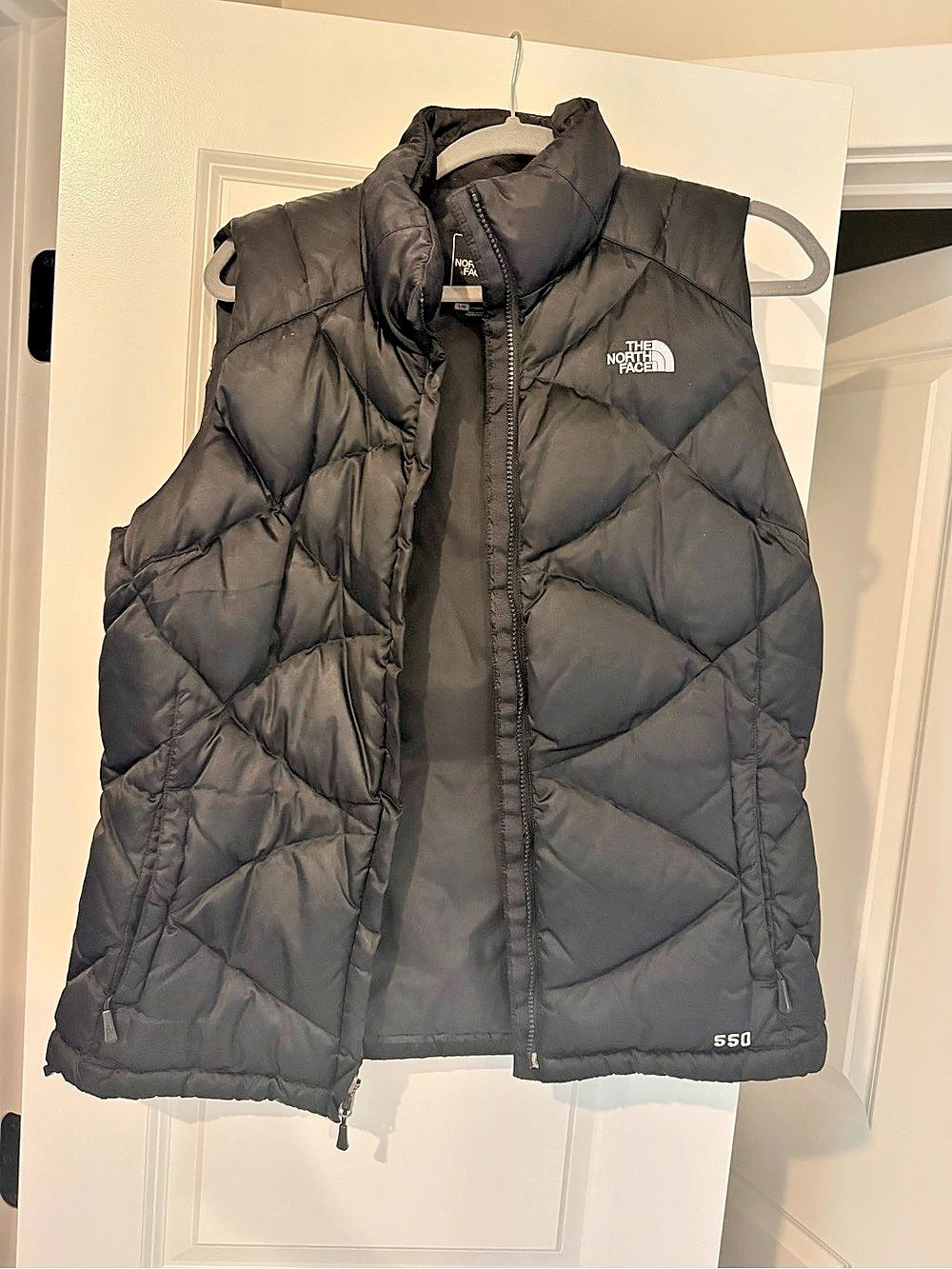 The North Face 550 Down Puffer Vest Black Large